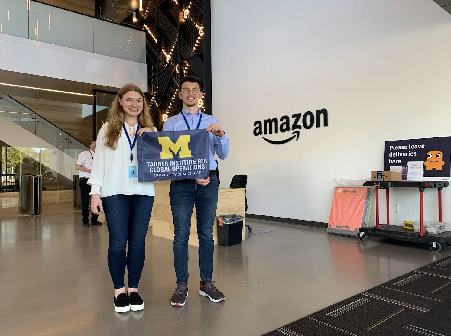 2022 Amazon inside