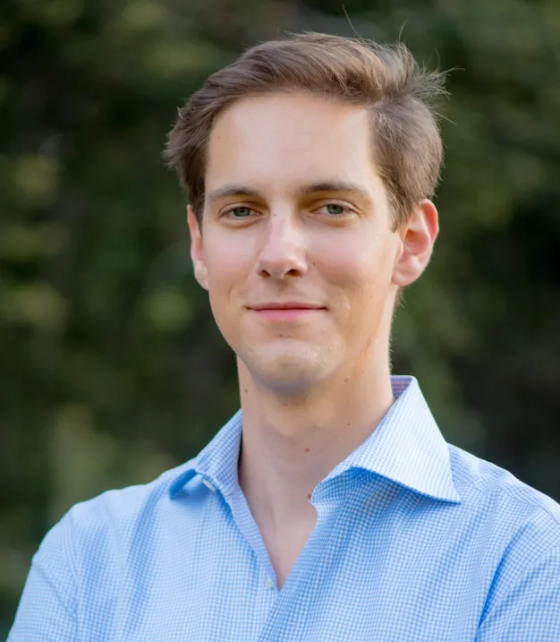 Headshot of Martin Perrin