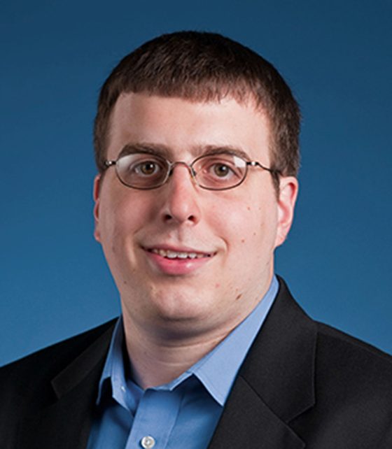 Portrait of Tauber faculty advisor Steve Leider
