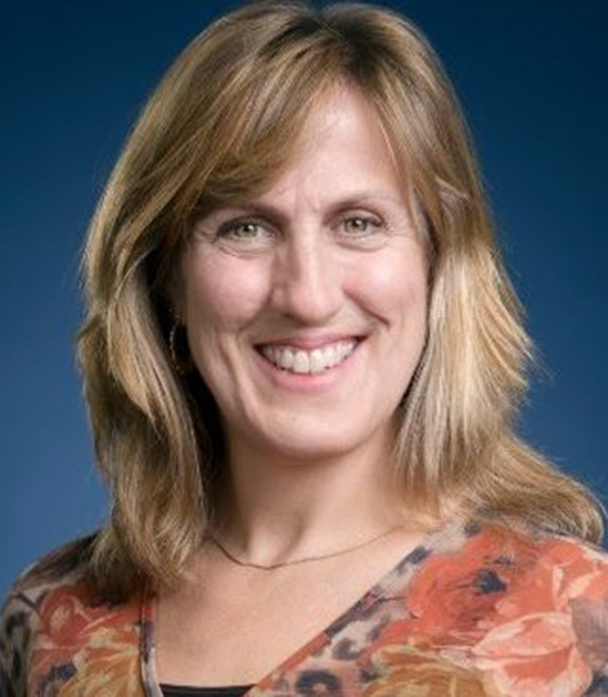 Portrait of Tauber faculty advisor Lisa Pawlik